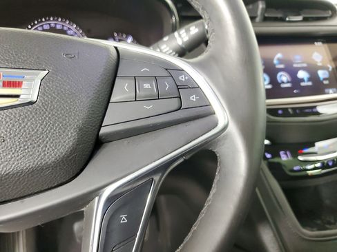 Used 2017 Cadillac XT5 Luxury w/ Driver Awareness Package image 37