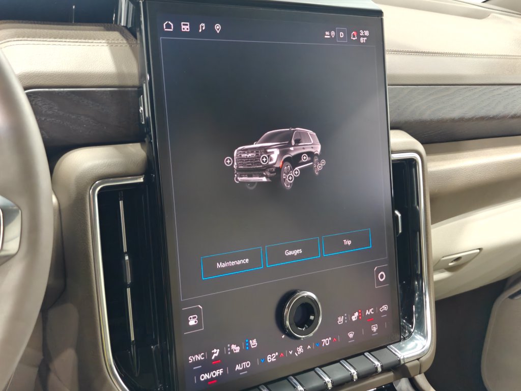 Used 2026 GMC Yukon Denali w/ Advanced Technology Package AWD/4WD image 57