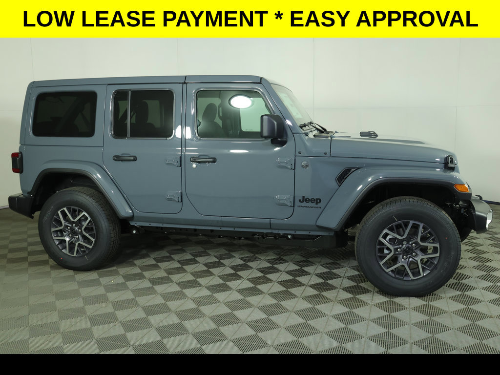 New 2026 Jeep Wrangler Unlimited Sahara w/ Technology Group AWD/4WD image 2
