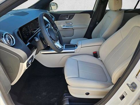 New 2026 Mercedes-Benz GLA 250 image 14