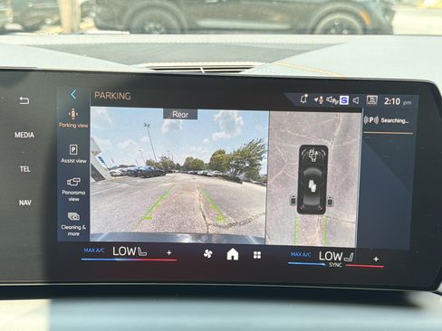 New 2026 BMW 228i w/ Technology Package FWD image 5