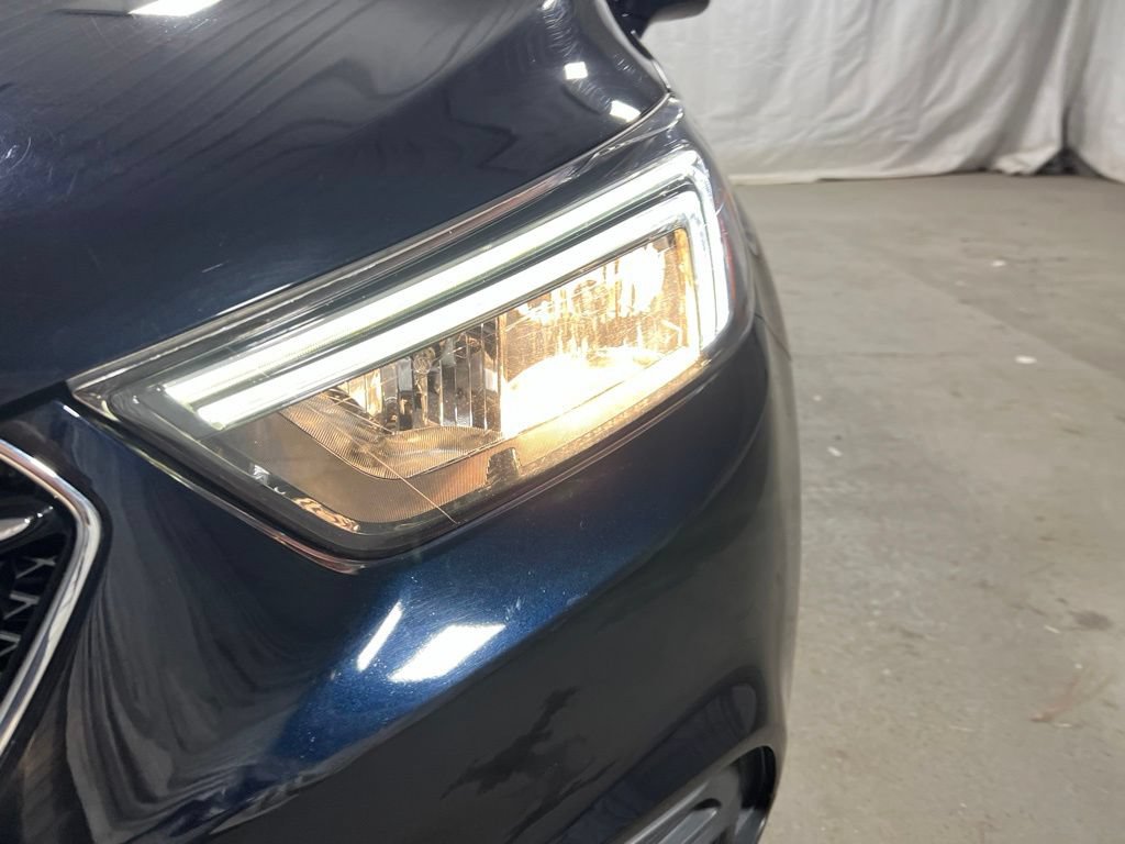 Used 2022 Buick Encore Preferred w/ Safety Package AWD/4WD image 34