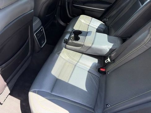 Used 2019 Dodge Charger SXT RWD image 28