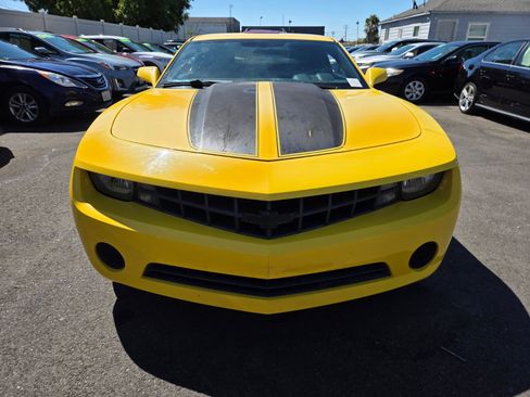 Used 2013 Chevrolet Camaro LT RWD image 5