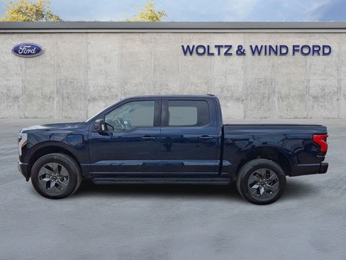 Used 2025 Ford F150 Lightning Flash image 5