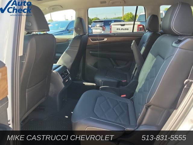 Used 2026 Volkswagen Atlas SE FWD image 26