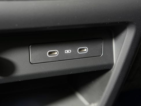 New 2026 Porsche Cayenne AWD/4WD image 37
