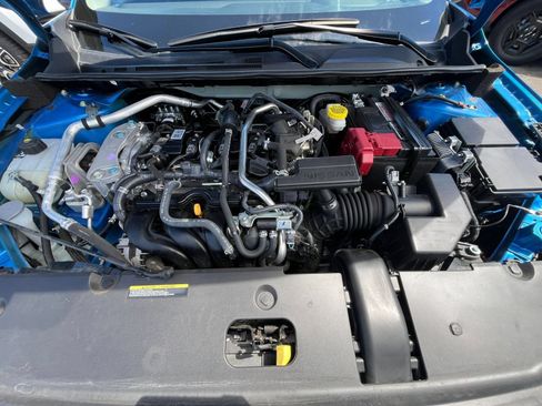 Used 2025 Nissan Sentra SV FWD image 32