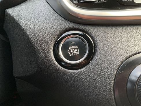 Used 2017 Kia Sorento SX image 22