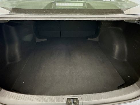 Used 2024 Toyota Corolla LE image 30