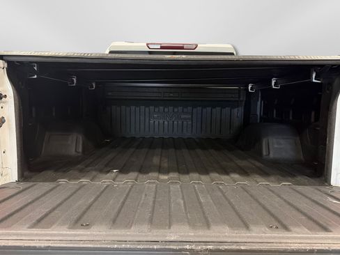 Used 2020 GMC Sierra 1500 Elevation w/ Elevation Value Package AWD/4WD image 45