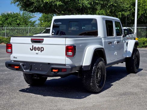 Used 2023 Jeep Gladiator Mojave w/ Cold Weather Group AWD/4WD image 7