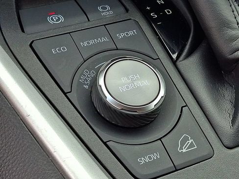 Certified 2024 Toyota RAV4 Adventure AWD/4WD image 25