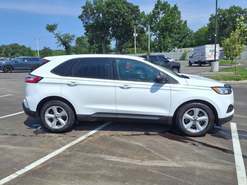Used 2020 Ford Edge SE AWD/4WD image 2