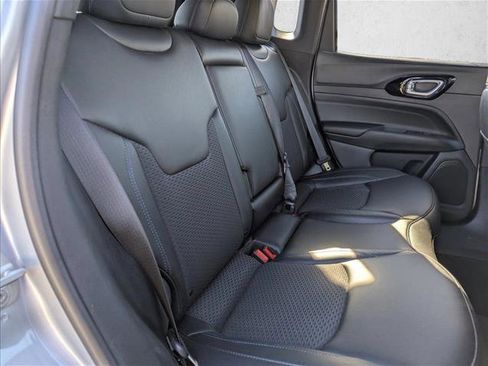 Used 2025 Jeep Compass Latitude w/ Altitude Special Edition image 30