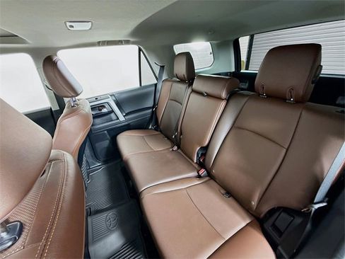 Used 2024 Toyota 4Runner Limited image 8