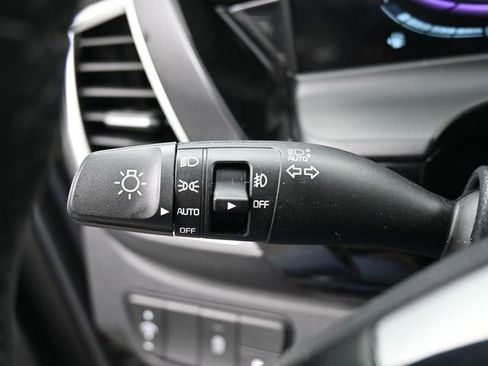 Used 2025 Kia Seltos S image 30