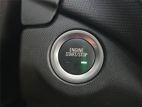 Used 2024 Chevrolet Equinox RS FWD image 19