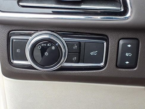 Used 2021 Lincoln Navigator Black Label AWD/4WD image 15