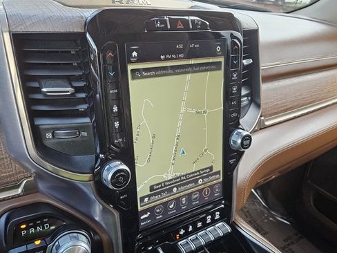 Used 2019 RAM 1500 Limited image 11