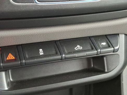 Certified 2021 Chevrolet Colorado W/T w/ Custom Special Edition image 23