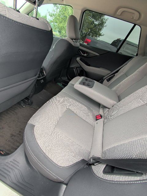 Used 2023 Subaru Outback Premium AWD/4WD image 17