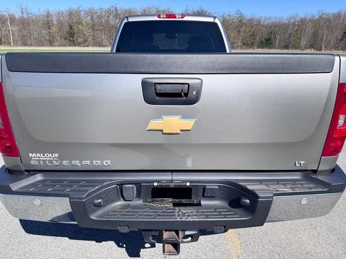 Used 2013 Chevrolet Silverado 2500 LT w/ Interior Plus Package AWD/4WD image 13