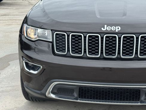 Used 2017 Jeep Grand Cherokee Limited RWD image 6