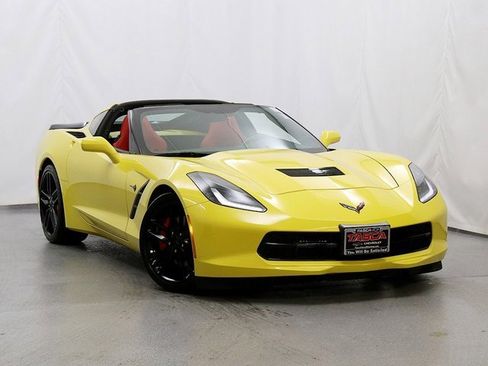 Used 2019 Chevrolet Corvette Stingray Coupe image 1
