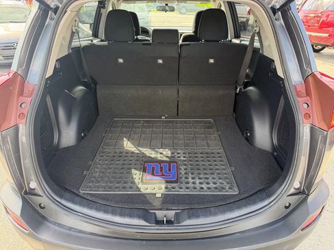 Used 2013 Toyota RAV4 XLE AWD/4WD image 14