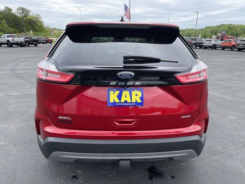 Certified 2022 Ford Edge SEL w/ Convenience Package AWD/4WD image 8