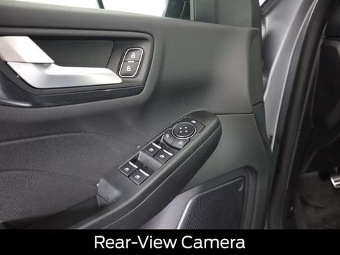Used 2024 Ford Escape ST-Line w/ Tech Pack #1 AWD/4WD image 31