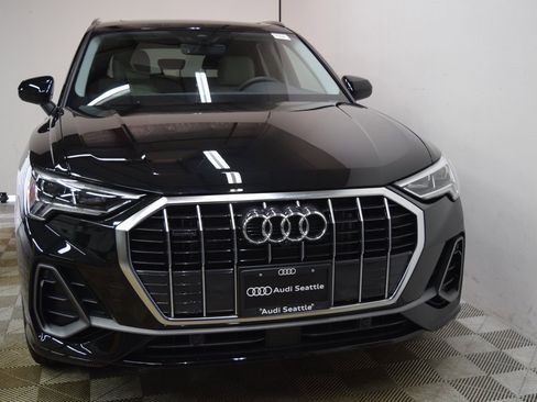 New 2025 Audi Q3 2.0T Premium Plus image 2