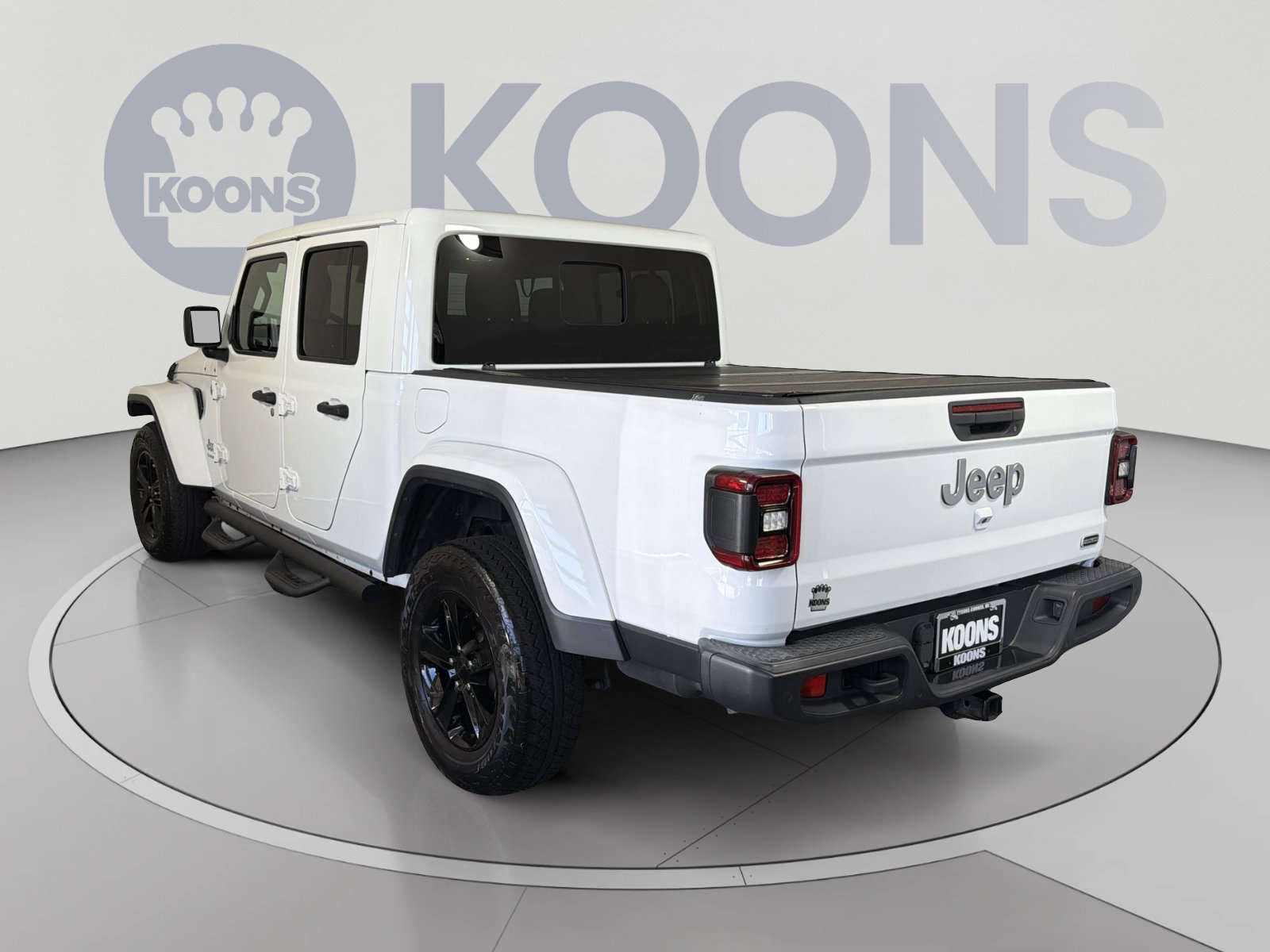 Used 2020 Jeep Gladiator Overland AWD/4WD image 4