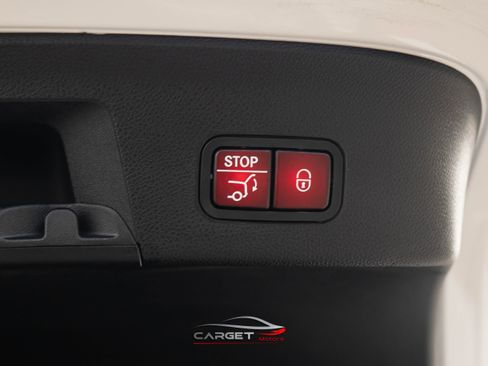 Used 2017 Mercedes-Benz GLE 43 AMG 4MATIC image 48