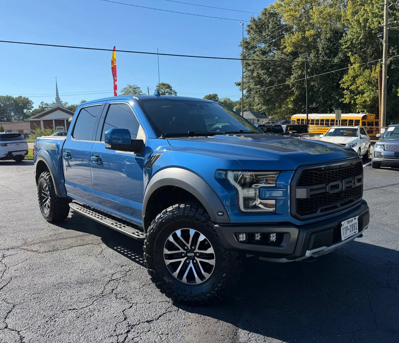 Used 2019 Ford F150 Raptor w/ Equipment Group 802A Luxury AWD/4WD image 3