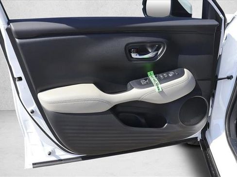 New 2026 Honda HR-V EX-L image 12