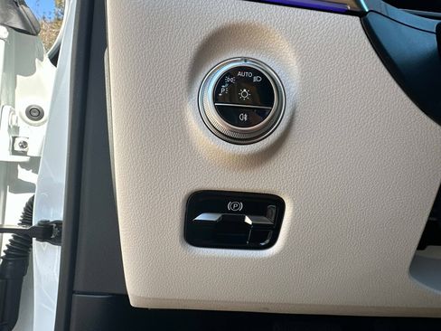 Used 2026 Mercedes-Benz C 300 Sedan image 26