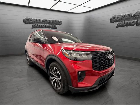 Used 2025 Ford Explorer ST-Line AWD/4WD image 7