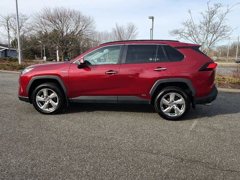 Used 2019 Toyota RAV4 Limited image 8