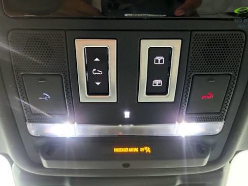 Used 2026 Land Rover Range Rover Evoque S AWD/4WD image 73