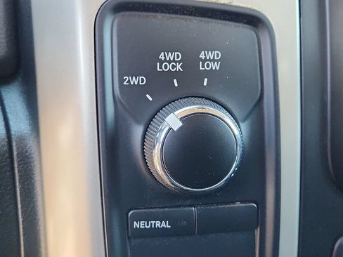 Used 2015 RAM 2500 SLT w/ Protection Group AWD/4WD image 20