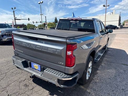 Used 2020 Chevrolet Silverado 1500 LTZ AWD/4WD image 14