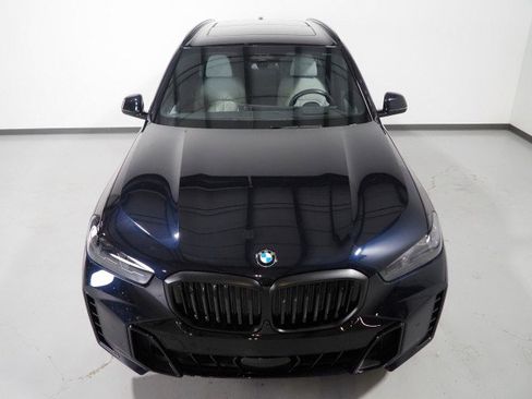 Used 2026 BMW X5 sDrive40i w/ Executive Package RWD image 11