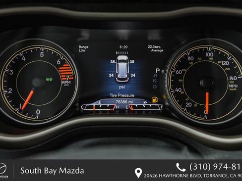 Used 2017 Jeep Cherokee Limited FWD image 20