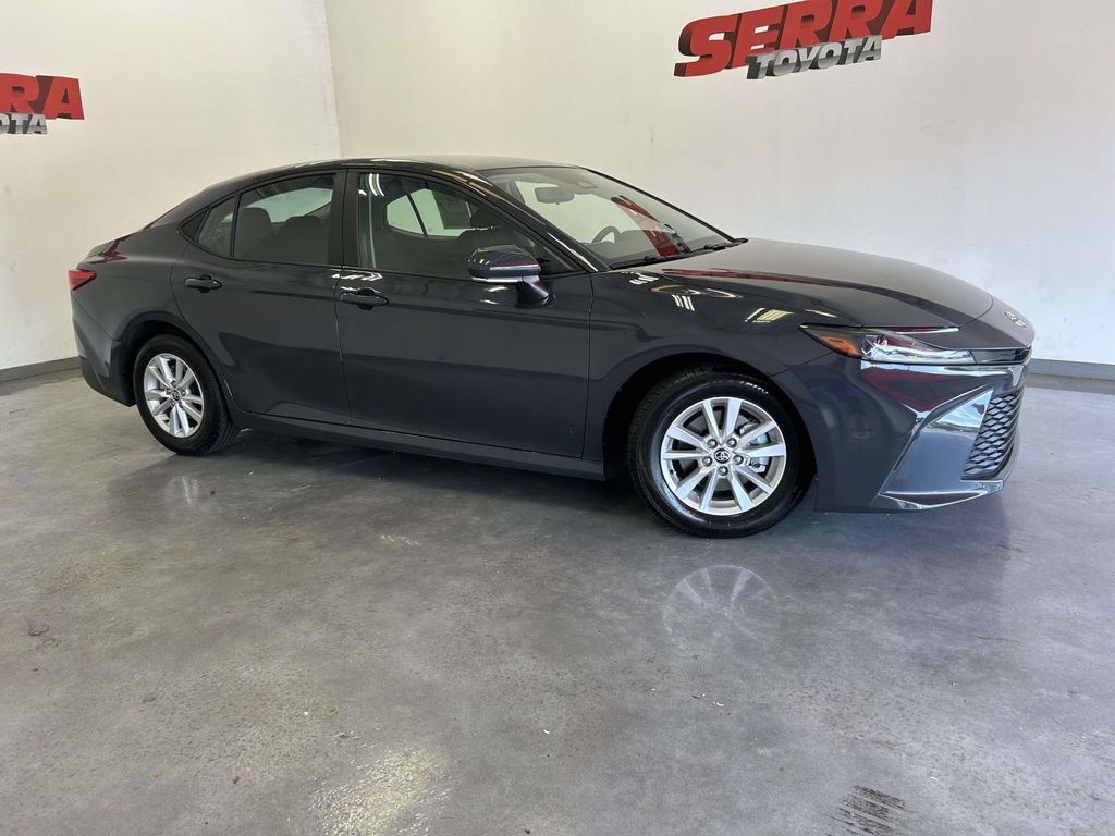 Used 2025 Toyota Camry LE FWD image 2