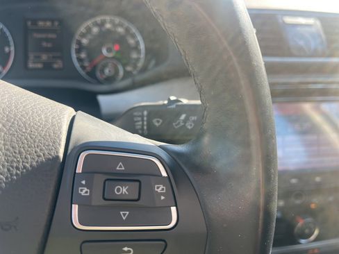 Used 2014 Volkswagen Passat TDI SE image 14