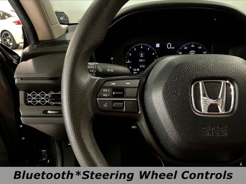 Certified 2025 Honda Accord LX image 11