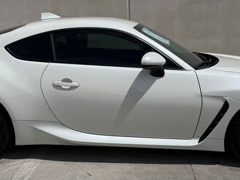 Used 2023 Subaru BRZ Limited image 3