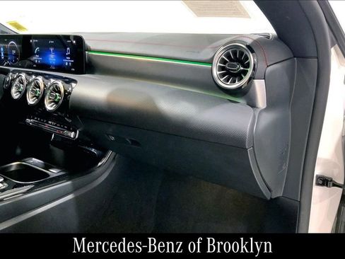 Certified 2022 Mercedes-Benz CLA 250 4MATIC image 21